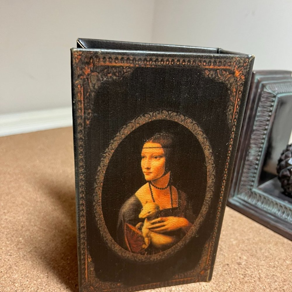 Antiqued Book Trinket Storage Box DaVinci's Lady with an Ermine by Maison Rouge